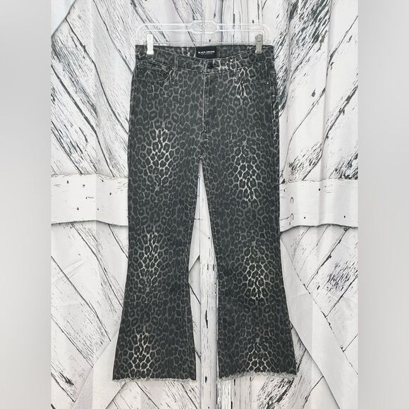 BLACK ORCHID CHRISSY KICK FLARE JEANS BLACK/GRAY LEOPARD 27 - Picture 1 of 8